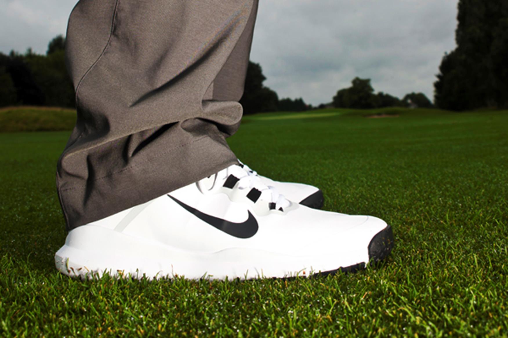 nike tw13 golf shoes